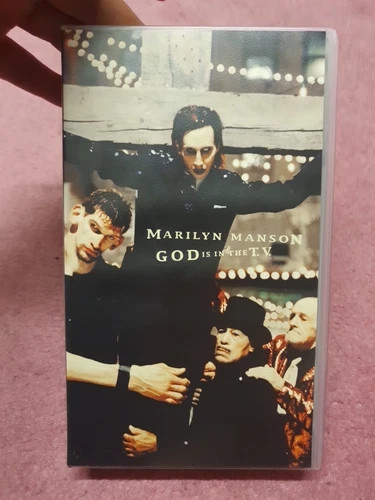 Marilyn manson god - marilyn,